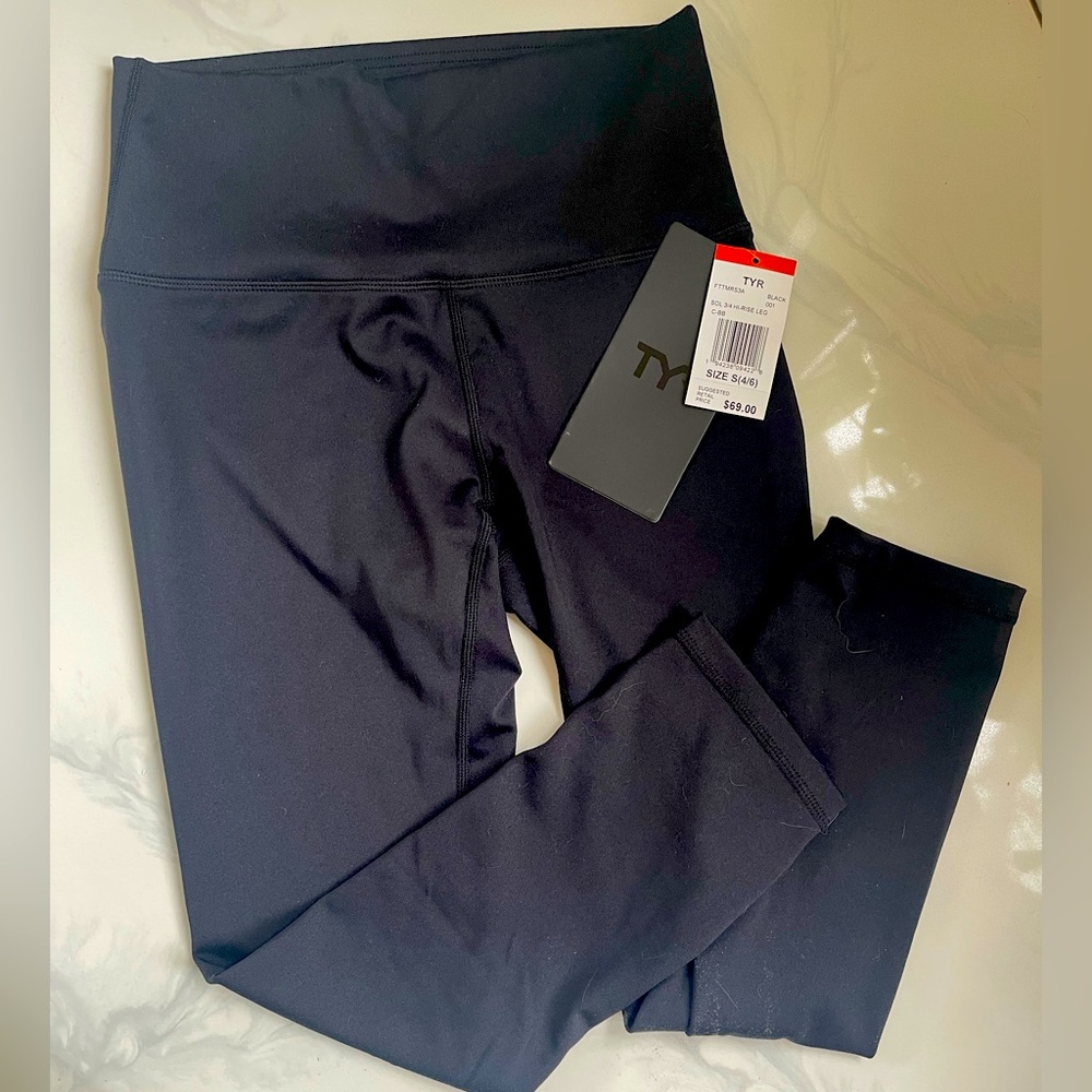 Luxuriously soft TYR leggings
